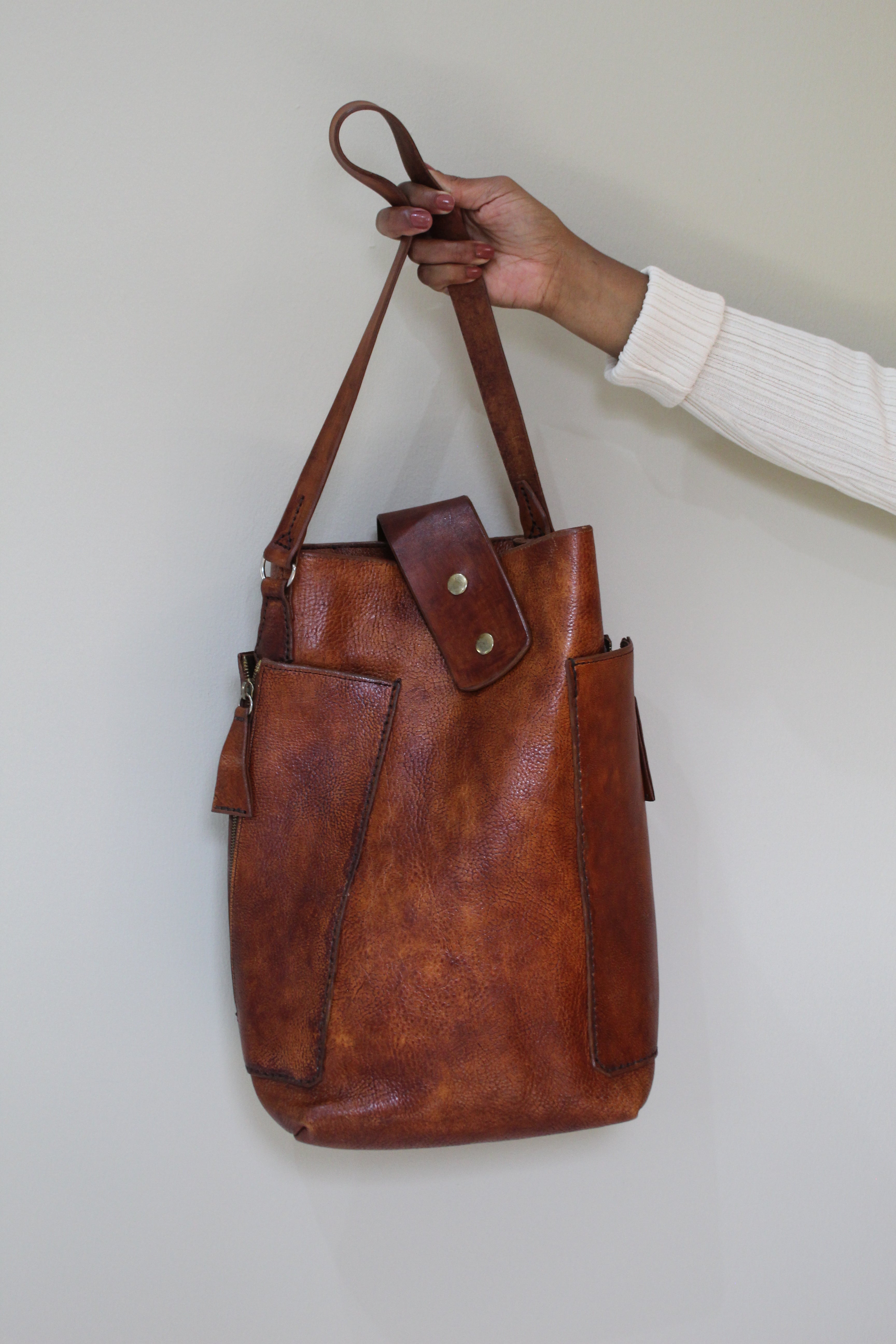 Aura Tote